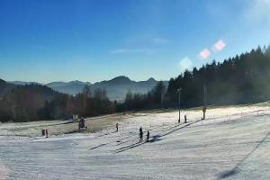 Kamera: Czorsztyn Ski Widok z górnej stacji Czorsztyn Kluszkowce Czorsztyn Ski Widok z górnej stacji