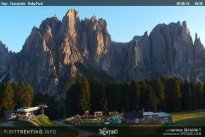 Kamera: Val di Fassa - Carezza Vigo di Fassa - Catinaccio Val di Fassa - Carezza Val di Fassa - Carezza Vigo di Fassa - Catinaccio