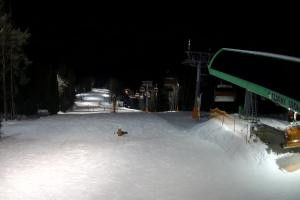 Kamera: Czarny Groń Widok z dolnej stacji Rzyki Czarny Groń Widok z dolnej stacji