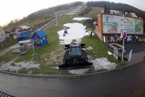 Kamera: BIESZCZAD.ski Widok na stok i kolej linową Wańkowa BIESZCZAD.ski Widok na stok i kolej linową