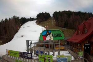 Kamera: Kasina ski Dolna stacja kolejki krzesełkowej Kasina Wielka Kasina ski Dolna stacja kolejki krzesełkowej