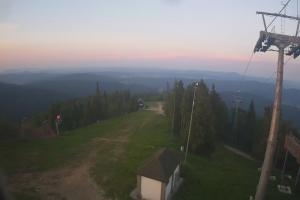 Kamera: Jaworzyna Krynicka Widok ze szczytu Jaworzyny Krynickiej (1114 m n.p.m) Krynica Jaworzyna Krynicka Widok ze szczytu Jaworzyny Krynickiej (1114 m n.p.m)
