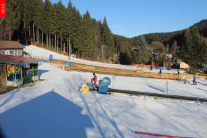 Kamera: SKI Vítkovice-Bílá Plac zabaw dla dzieci, 521 m n.p.m. Bílá SKI Vítkovice-Bílá Plac zabaw dla dzieci, 521 m n.p.m.