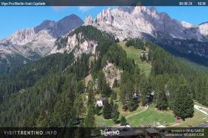 Kamera: Val di Fassa - Carezza Vigo di Fassa - Catinaccio 3 Val di Fassa - Carezza Val di Fassa - Carezza Vigo di Fassa - Catinaccio 3