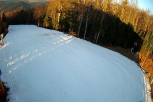 Kamera: Kasina ski Górna stacja kolejki krzesełkowej Kasina Wielka Kasina ski Górna stacja kolejki krzesełkowej