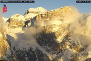 Kamera: Val di Fassa - Carezza Canazei - Pordoi Val di Fassa - Carezza Val di Fassa - Carezza Canazei - Pordoi