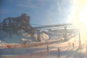 Kurzętnik Kurza Góra Kurza Góra - widok na stok i wieżę