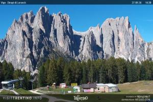 Kamera: Val di Fassa - Carezza Vigo di Fassa - Catinaccio 4 Val di Fassa - Carezza Val di Fassa - Carezza Vigo di Fassa - Catinaccio 4