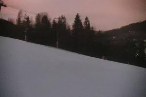 Kamera: Cieńków Widok na trasę kolei krzesełkowej Wisła Cieńków Widok na trasę kolei krzesełkowej