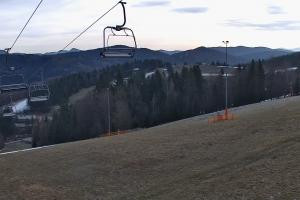 Kamera: Słotwiny Stacja narciarska Krynica Słotwiny Krynica Słotwiny Stacja narciarska Krynica Słotwiny