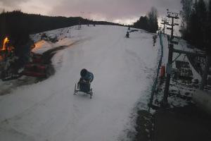 Kamera: Dwie doliny Wierchomla - stacja dolna Wierchomla - Muszyna Dwie doliny Wierchomla - stacja dolna