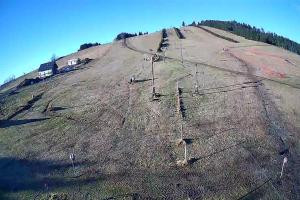 Kamera: Kompleks Wyciągów Narciarskich Górnik Stok przy wyciągach nr 1 i 2 Walim - Rzeczka Kompleks Wyciągów Narciarskich Górnik Stok przy wyciągach nr 1 i 2