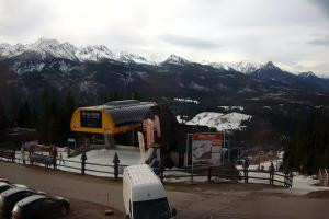 Kamera: Małe Ciche SN Zgorzelisko Express górna stacja Małe Ciche Małe Ciche SN Zgorzelisko Express górna stacja