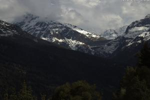 4 Vallees - 4 Doliny 4 Vallees - 4 Doliny Webcam La Grande Dixence depuis Les Masses