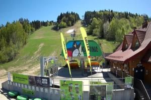 Kasina Wielka Kasina ski Dolna stacja kolejki krzesełkowej
