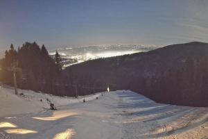Kamera: Myślenice SN Widok z górnej stacji Myślenice Myślenice SN Widok z górnej stacji