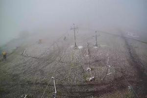 Kamera: Kompleks Wyciągów Narciarskich Górnik Stok przy wyciągach nr 1 i 2 Walim - Rzeczka Kompleks Wyciągów Narciarskich Górnik Stok przy wyciągach nr 1 i 2