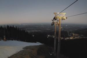 Świeradów Zdrój Ski&Sun Widok na wyciąg