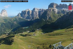 Kamera: Val di Fassa - Carezza Canazei - Belvedere Val di Fassa - Carezza Val di Fassa - Carezza Canazei - Belvedere