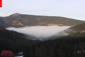 Kamera: Pec pod Śnieżką Kamera Pec pod Sněžkou, 1100 m n.p.m. Pec pod Śnieżką Pec pod Śnieżką Kamera Pec pod Sněžkou, 1100 m n.p.m.