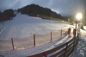 Kamera: Stacja narciarska CZARNÓW Wyciąg numer 1 dolna stacja Stacja narciarska CZARNÓW Stacja narciarska CZARNÓW Wyciąg numer 1 dolna stacja