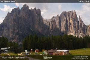 Kamera: Val di Fassa - Carezza Vigo di Fassa - Catinaccio 4 Val di Fassa - Carezza Val di Fassa - Carezza Vigo di Fassa - Catinaccio 4