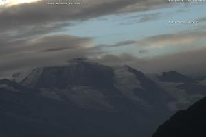 Kamera: 4 Vallees - 4 Doliny Webcam La Dent Blanche Depius Les Masses 4 Vallees - 4 Doliny 4 Vallees - 4 Doliny Webcam La Dent Blanche Depius Les Masses