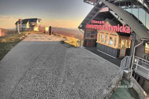 Kamera: Jaworzyna Krynicka Widok na trasÄ™ dla dzieci na szczycie (1100 m n.p.m.) Krynica Jaworzyna Krynicka Widok na trasÄ™ dla dzieci na szczycie (1100 m n.p.m.)