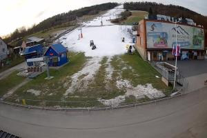 Kamera: BIESZCZAD.ski Widok na stok i kolej linową Wańkowa BIESZCZAD.ski Widok na stok i kolej linową