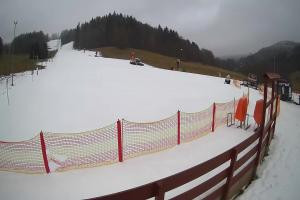 Kamera: Stacja narciarska CZARNÓW Wyciąg numer 1 dolna stacja Stacja narciarska CZARNÓW Stacja narciarska CZARNÓW Wyciąg numer 1 dolna stacja