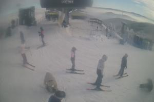 Kamera: Czarna Góra Górna stacja kolei Żmija Stronie Śląskie Czarna Góra Górna stacja kolei Żmija