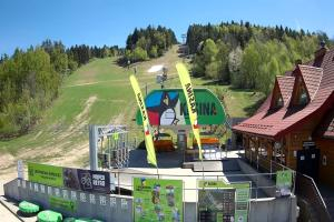 Kasina Wielka Kasina ski Dolna stacja kolejki krzesełkowej