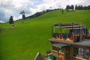 Kamera: Zieleniec Zieleniec SKI Arena - Widok z dolnej stacji Zieleniec Zieleniec Zieleniec SKI Arena - Widok z dolnej stacji